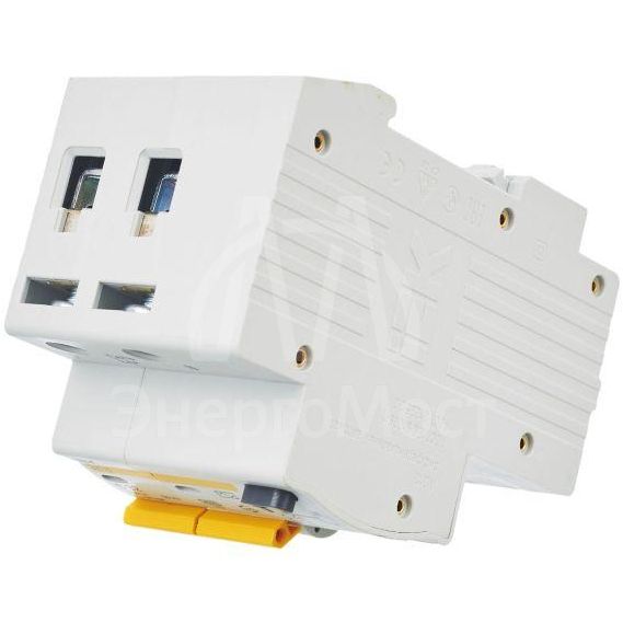 Выключатель автоматический дифференциального тока 2п C 32А 30мА тип AC 4.5кА АД-12 IEK MAD10-2-032-C-030