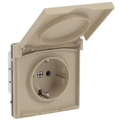 Розетка силовая KANT IP44 2P+E защ. шторки с крышкой ванильн. марципан DKC 7015013