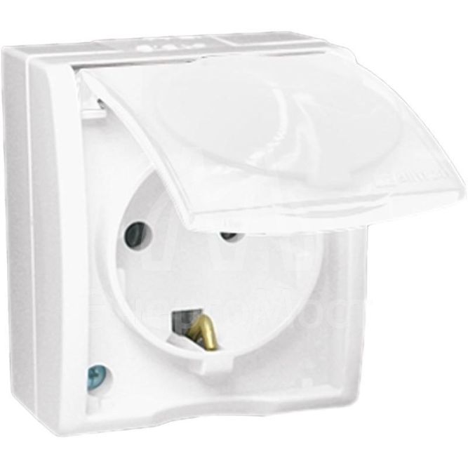 Розетка 1-м ОП Simon15 с защ. крышкой с заземл. IP54 бел. Simon 1594445-030