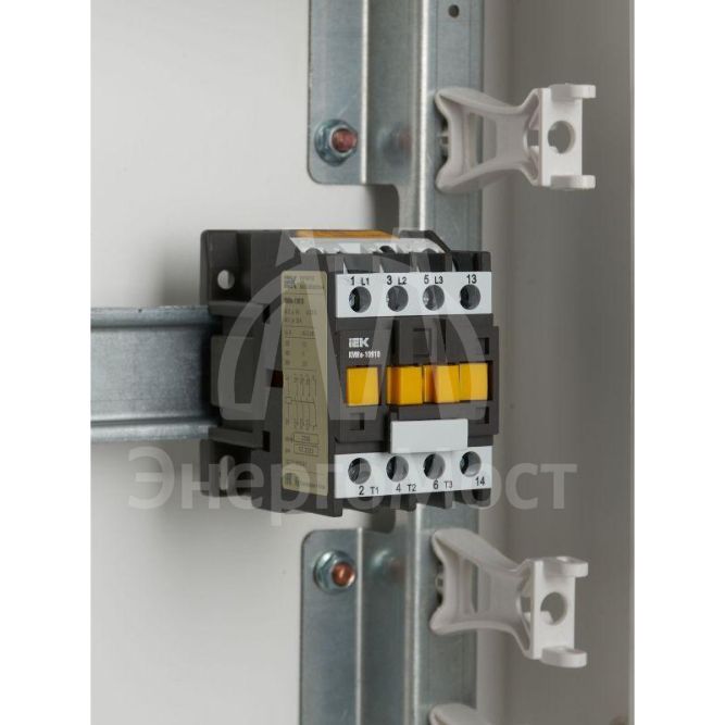 Контактор КМИе-10910 9А 230В/АС3 1НО IEK KKME11-009-230-10