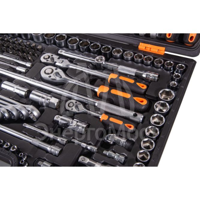 Набор инструментов, 1/2&amp;quot;, 1/4&amp;quot;, CrV, в кейсе 142 предм Вихрь