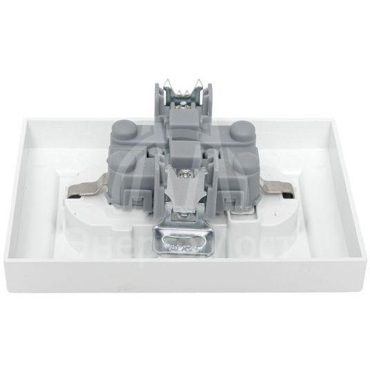 Розетка 2-м СП Минск 16А защ. шторки с заземл. бел. Basic EKF ERR16-128-100