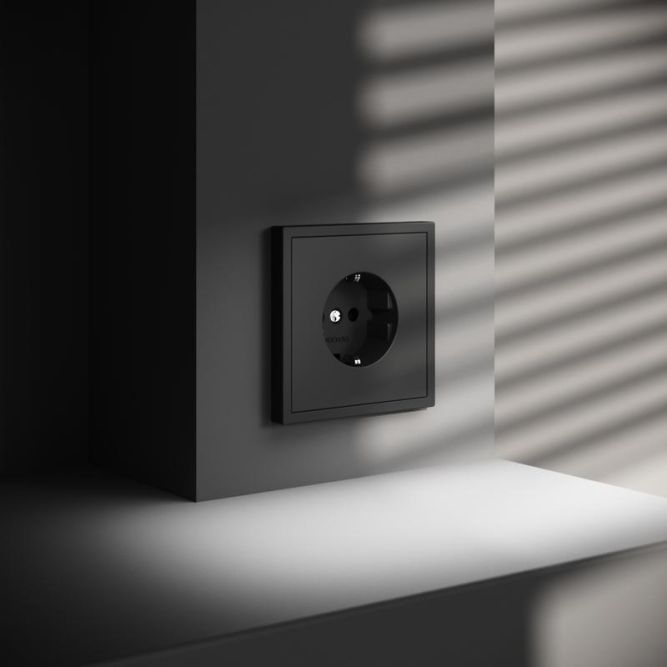 Розетка 1-м СП S70 16А с заземл. механизм черн. матов. Voltum VLS040108