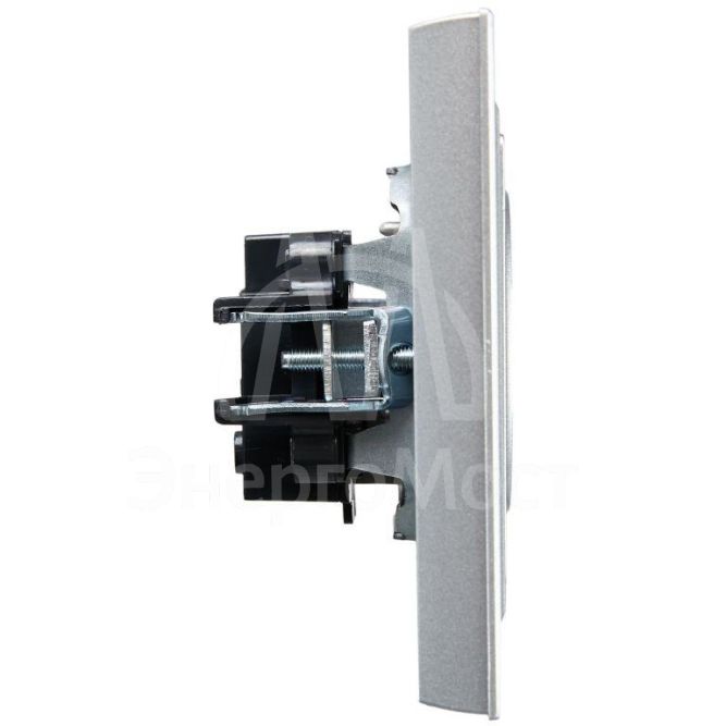 Розетка СП BRITE РСР10-1-0-БрА 10А в сборе без заземл. без защ. шторок алюм. IEK BR-R10-10-K47-F