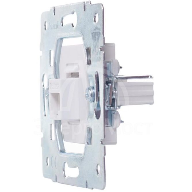 Розетка компьютерная 1-м СП Vesna механизм бел. LEZARD 742-0288-139