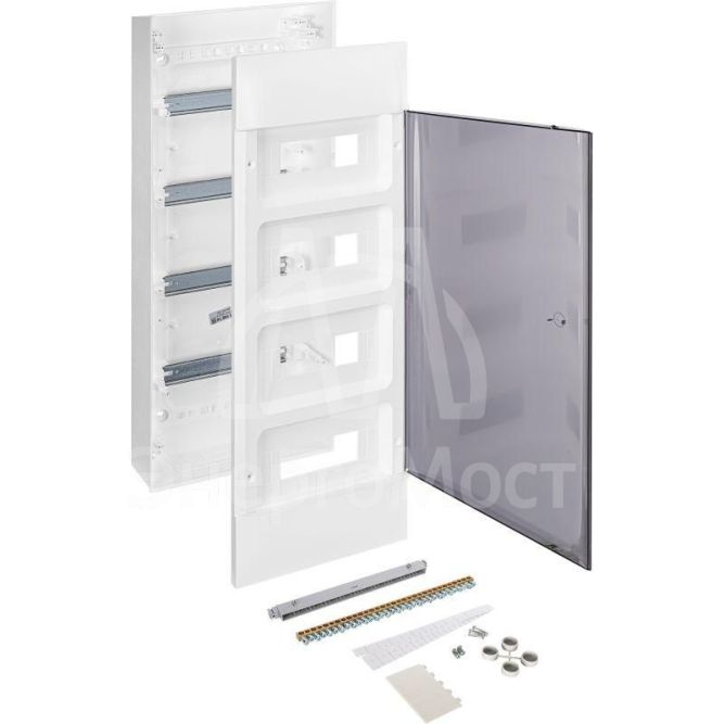 Щиток пластиковый навесной Practibox S 4х12 дым. дверь Leg 135614