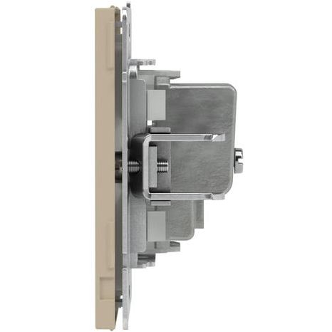 Розетка телевизионная проходная TV KANT ванильн. марципан DKC 7015513