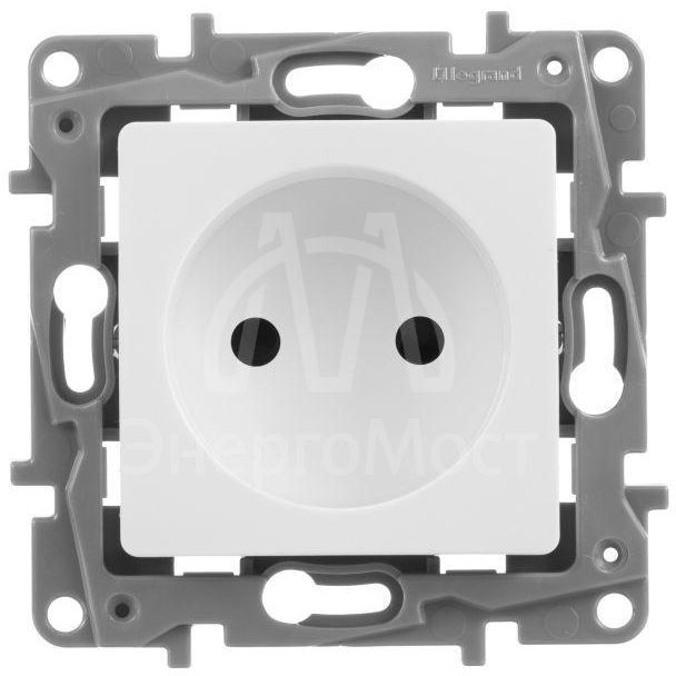 Механизм розетки 1-м СП Etika 16А IP31 250В 2P без заземл. защ. шторки немецк. стандарт винт. клеммы бел. Leg 672234