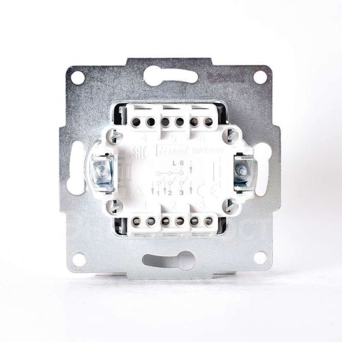 Механизм выключателя 3-кл. 1п СП Karina 10А IP20 мат. серебр. LEZARD 707-4388-109