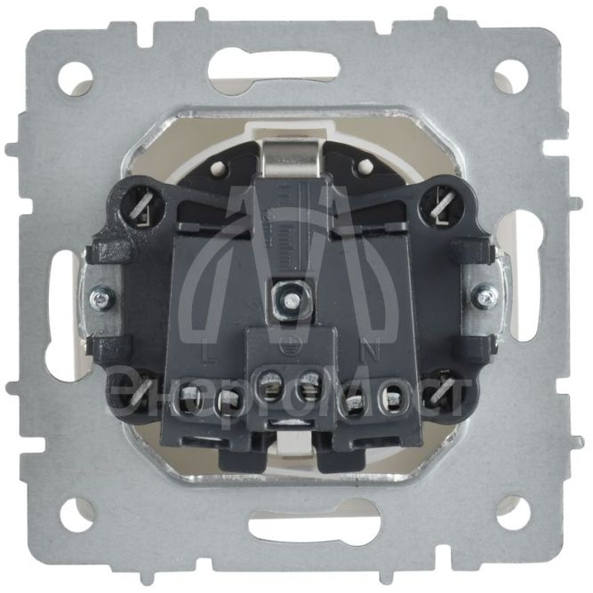 Розетка BRITE РСбш10-3-44-БрАБ 16А IP44 с заземл. защ. шторки с крышкой механизм арктич. бел. IEK BR-R16-16-44-K91
