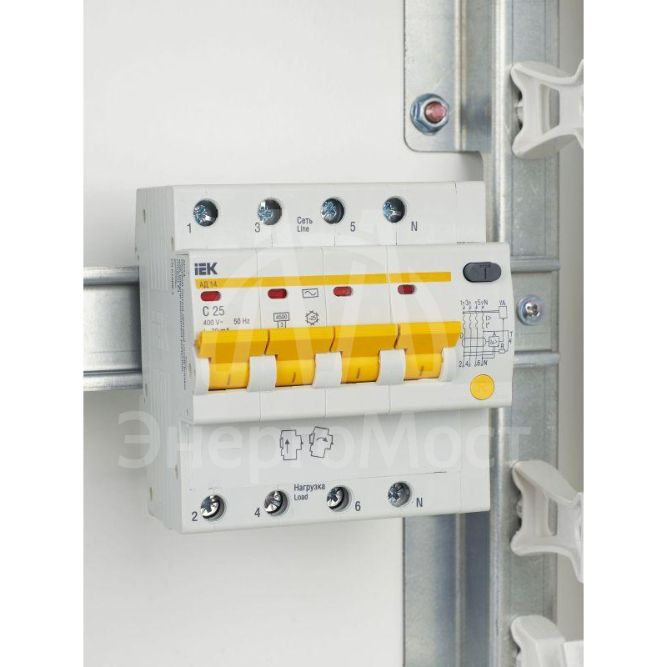 Выключатель автоматический дифференциального тока 4п C 25А 30мА тип AC 4.5кА АД-14 IEK MAD10-4-025-C-030