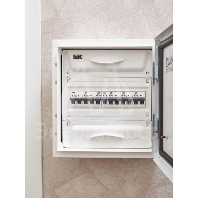 Выключатель автоматический 1п C 63А M06N ARMAT IEK AR-M06N-1-C063