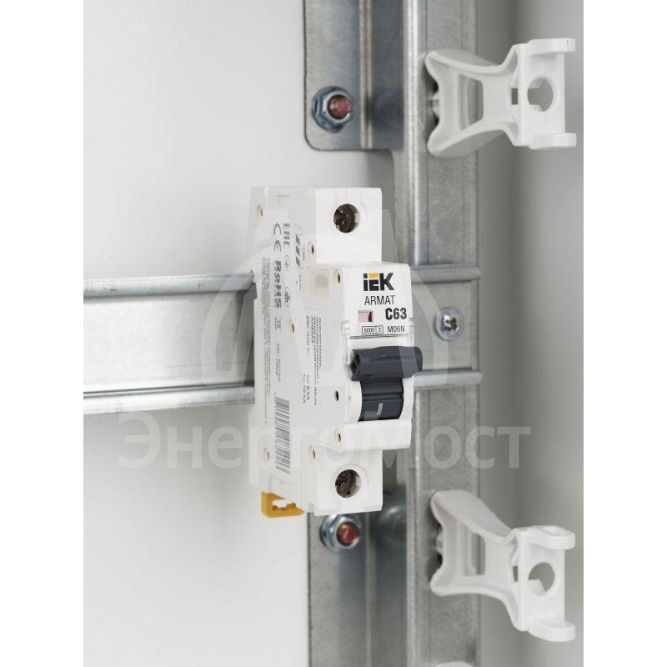 Выключатель автоматический 1п C 63А M06N ARMAT IEK AR-M06N-1-C063