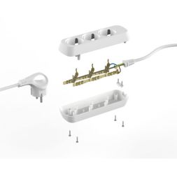Удлинитель электрический UDL-16-330-E Greenline 3 розетки с заземлением 3м ПВС 3х1кв.мм Эра Б0064970