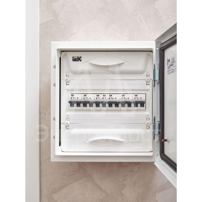 Выключатель автоматический 1п B 6А M06N ARMAT IEK AR-M06N-1-B006