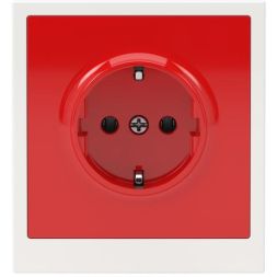 Розетка силовая KANT 2P+E без шторки красн. сатин DKC 7001033