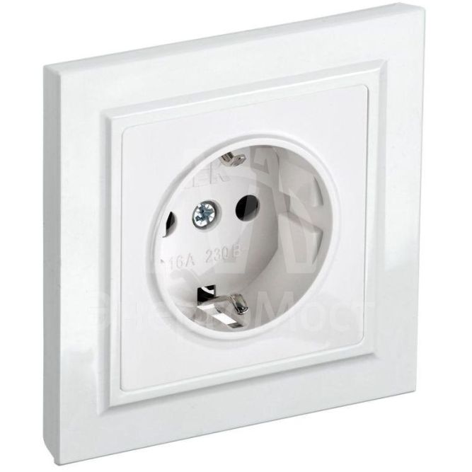 Розетка BRITE РСР14-1-0-БрБ 16А в сборе с заземл. защ. шторки бел. IEK BR-R14-16-K01-F