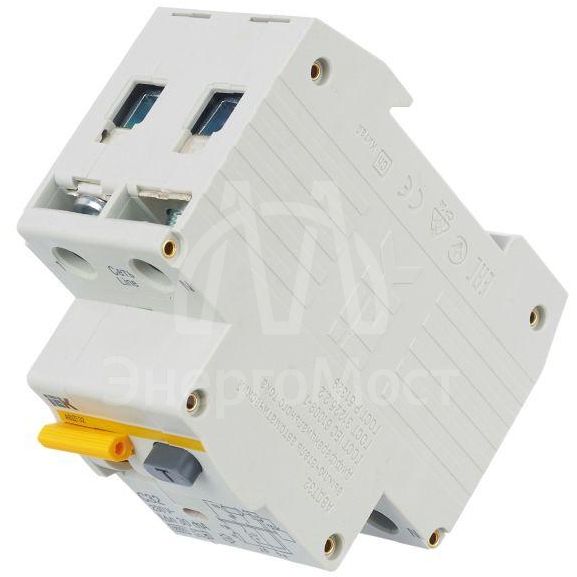 Выключатель автоматический дифференциального тока 2п (1P+N) C 32А 30мА тип A 6кА АВДТ-32 IEK MAD22-5-032-C-30