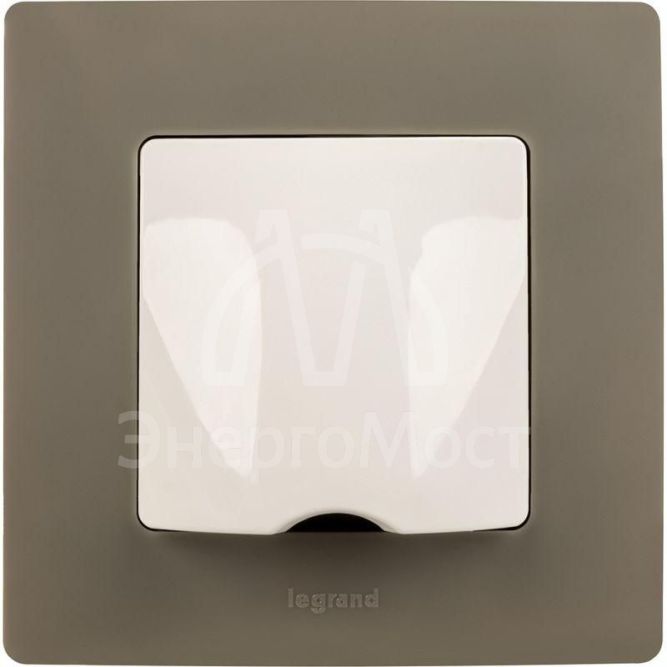 Механизм вывода кабеля СП Etika с зажимом для кабеля бел. Leg 672229