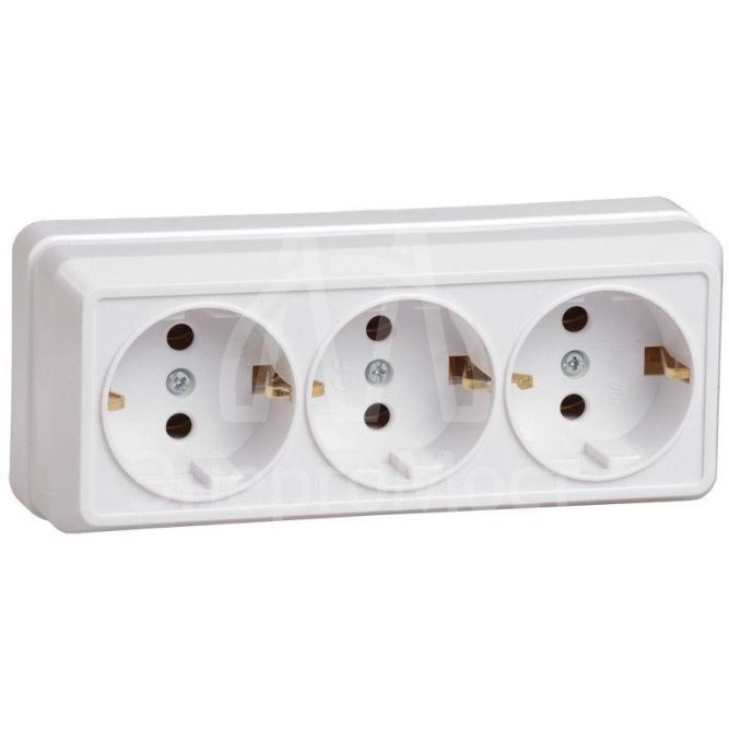 Розетка 3-м ОП Октава 16А РС23-3-ОБ с заземл. бел. IEK ERO31-K01-16-DC