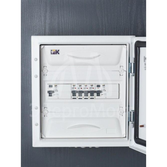 Выключатель автоматический дифференциального тока 1P+NP C20 30мА тип AC (18мм) АВДТ B06S ARMAT IEK AR-B06S-1N-C20C030