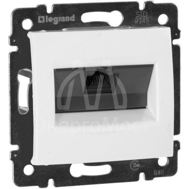 Механизм розетки информ. 1-м СП Valena RJ45 CAT.5E UTP на винтах бел. Leg 774238