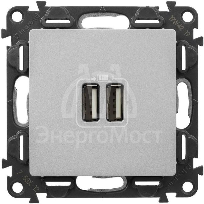 Устройство зарядное Valena Life с 2-мя USB-разъемами 240В/5В 1500мА с лиц. панелью алюм. Leg 753612