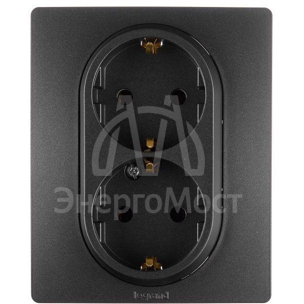 Розетка 2-м СП Etika 16А IP20 250В 2P+E с заземл. немецк. стандарт винт. клеммы в сборе антрацит Leg 672623