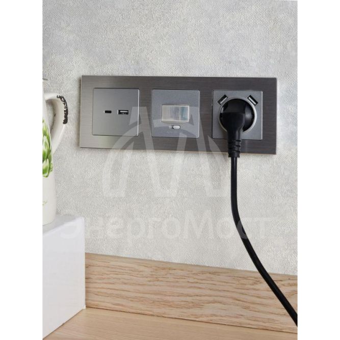 Датчик движения BRITE ДС10-1-БрА алюм. IEK BR-MS10-N-150-05-K47