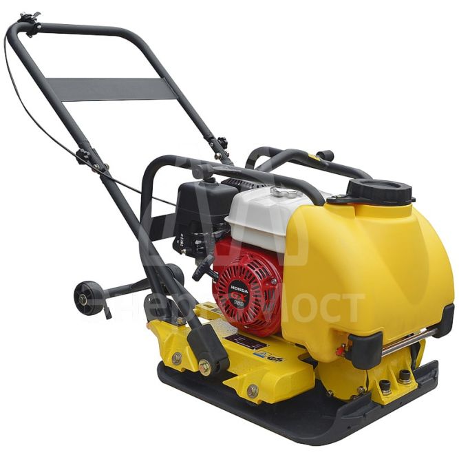 Виброплита TSS-WP100TH  (колесный комплект, бак)