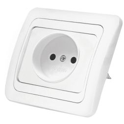 Розетка 1-м СП Валери 16А IP20 бел. Universal В0022