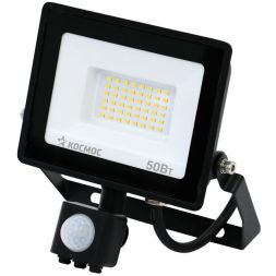 Прожектор светодиодный 50Вт 6500К IP65 4000лм с датчиком Super-Slim КОСМОС K_PR5_LED_50S