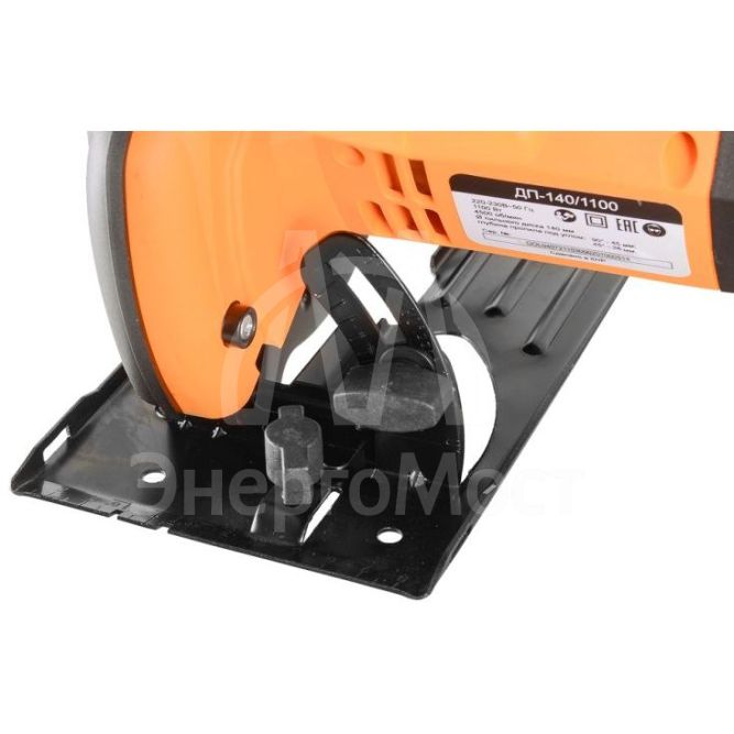 Дисковая (циркулярная) пила Вихрь ДП-140/1100