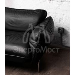 Розетка 1-м ОП Quteo 16А IP20 250В 2P+E с заземл. защ. шторки черн. матов. Leg 782476