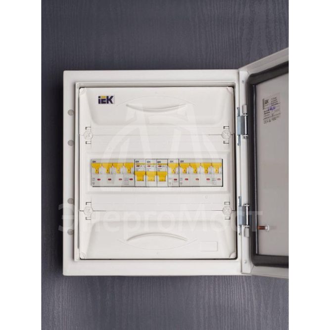 Выключатель автоматический модульный 1п C 25А 4.5кА ВА47-29 IEK MVA20-1-025-C