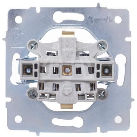 Розетка 1-м СП Vesna с заземл. с крышкой ПБТ механизм бел. LEZARD 742-0288-123B