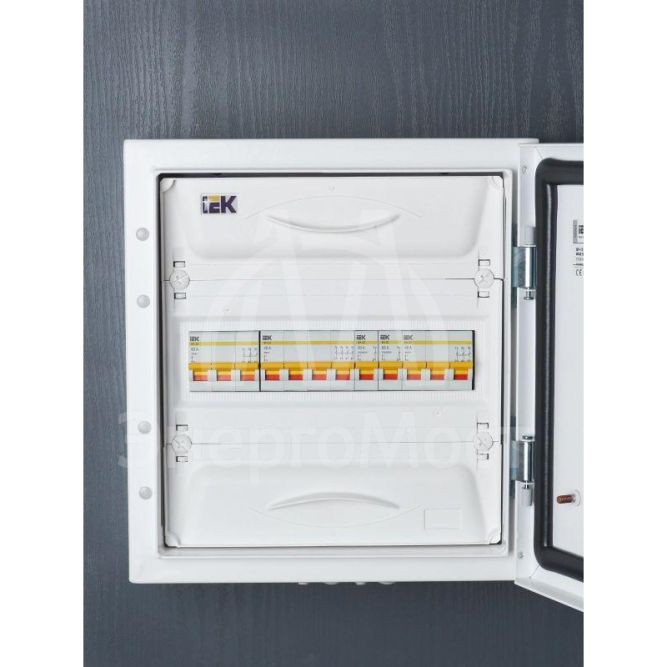 Выключатель нагрузки ВН-32 40А/4П IEK MNV10-4-040