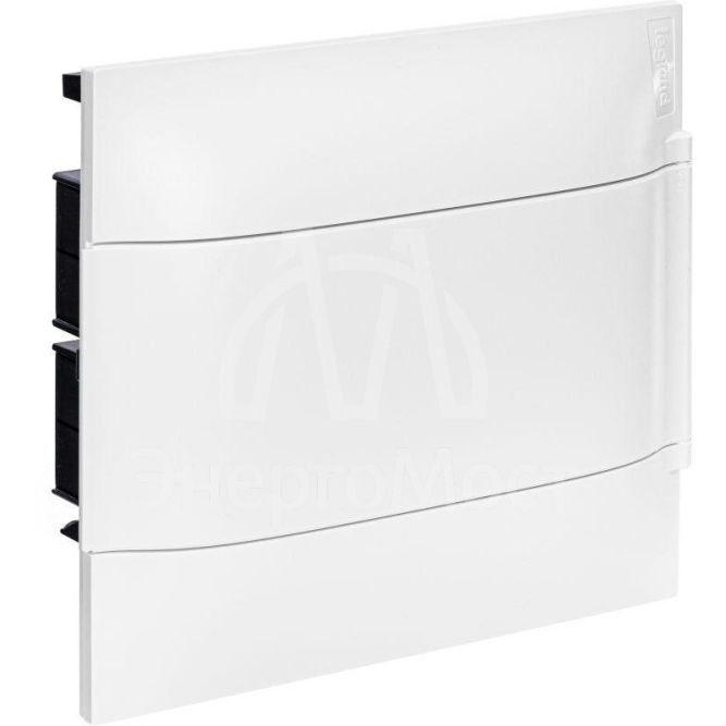 Щиток пластиковый встраиваемый Practibox S 1х8 бел. дверь Leg 134548