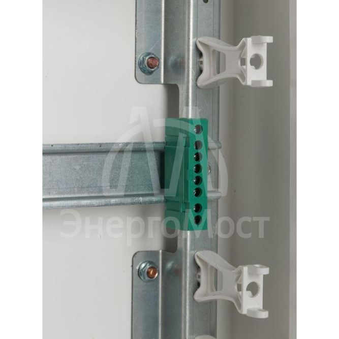 Шина PE &amp;quot;земля&amp;quot; в корп. изол. на DIN-рейку ШНИ-6х9-8-К-З зел. IEK YNN10-69-8KD-K06