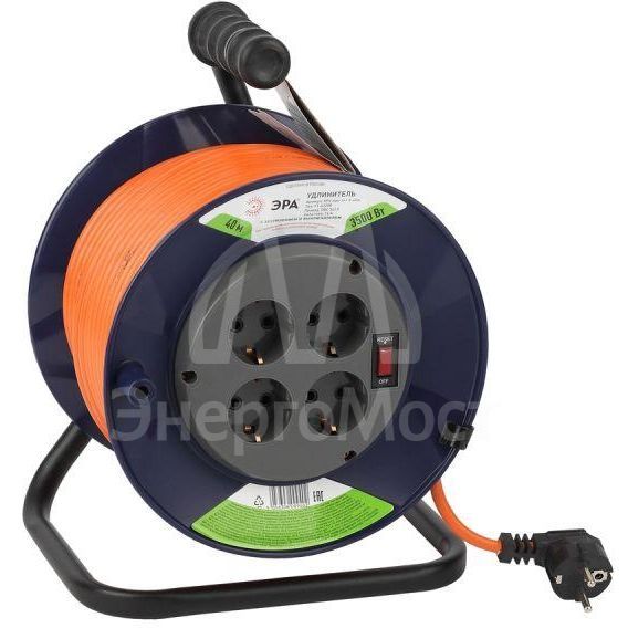 Удлинитель силовой RPx-4es-3x1.5-40m на пластик. катушке с/з 4 гнезда 40м ПВС 3х1.5 Эра Б0046836