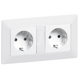 Механизм розетки 1-м СП Valena Life 16А IP2X 250В 2К+З с лиц. панелью безвинт. зажимы бел. Leg 753421