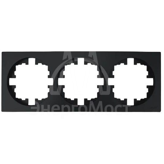 Рамка 3-м OSEN горизонт. квадрат черн. бархат LEZARD 743-4200-148