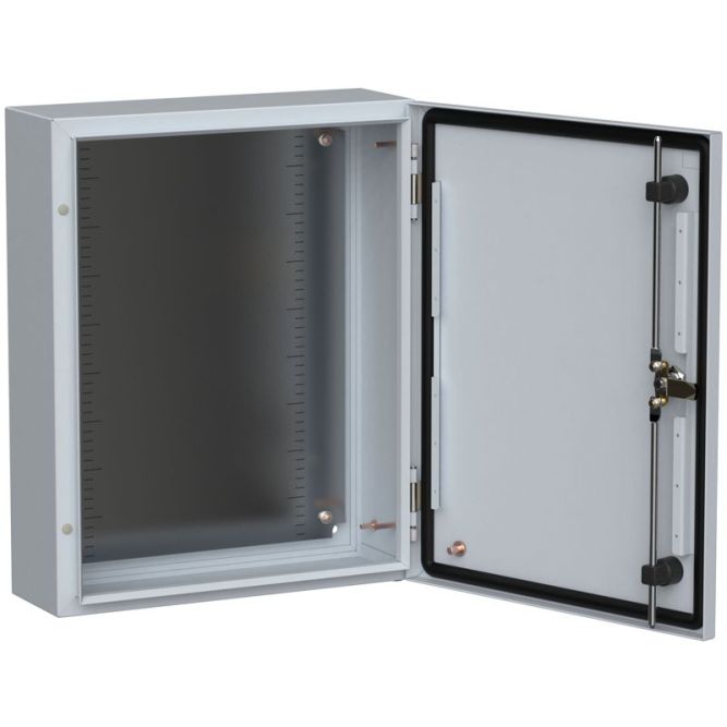 Корпус ЩМП-50.40.15 IP66 УХЛ1 метал. TITAN 5 IEK TI5-10-N-050-040-015-66