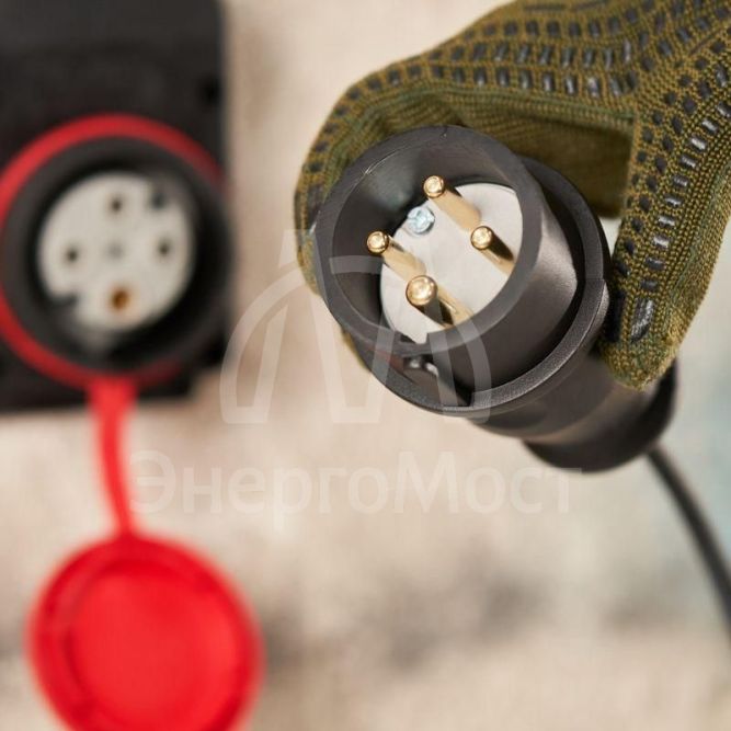 Вилка переносная влагозащ. 3P+PE 32А IP44 каучук черн. Rexant 111-006