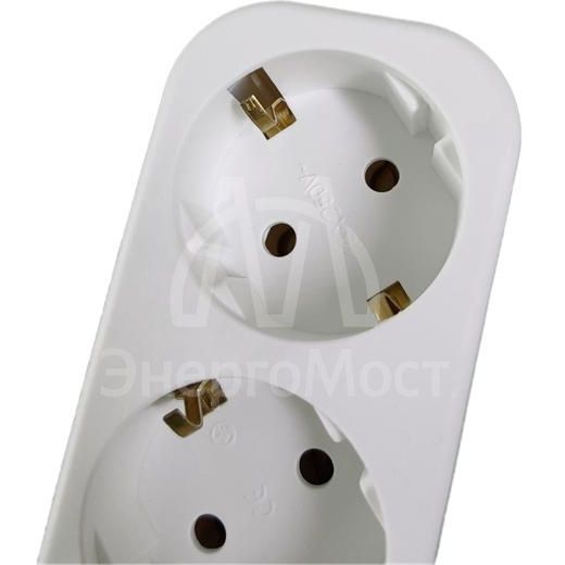 Разветвитель 3-м с заземл. 16А 250В IP20 полипропилен бел. TOKOV ELECTRIC TKL-S3Z-C01