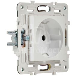 Розетка SKANDY 16А с заземл. защ. штроки SK-R04W арктич. бел. IEK SK-R14-16-K01