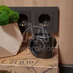 Тройник электрический биметалл 220В 6А черн. REXANT 11-1064-1