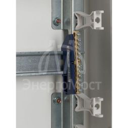 Шина нулевая на DIN-изол. ШНИ-6х9-12-Д-С IEK YNN10-69-12D-K07