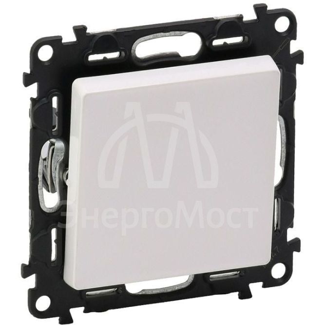 Механизм выключателя 1-кл. СП Valena Life 10А IP20 250В 10AX с лиц. панелью безвинт. зажимы бел. Leg 752401