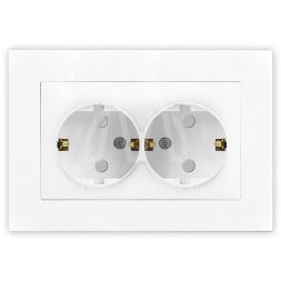 Розетка 2-м СП Афина 16А IP20 с заземл. защ. шторки в сборе бел. Universal A0050